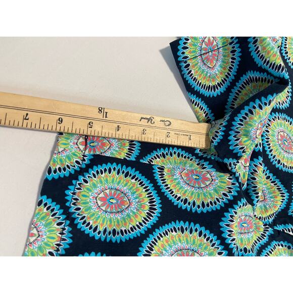 Crown and Ivy bright medallion shorts 20W - Picture 2 of 6